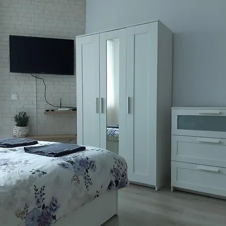 Dream Studio With Parking 98 Apartment *
